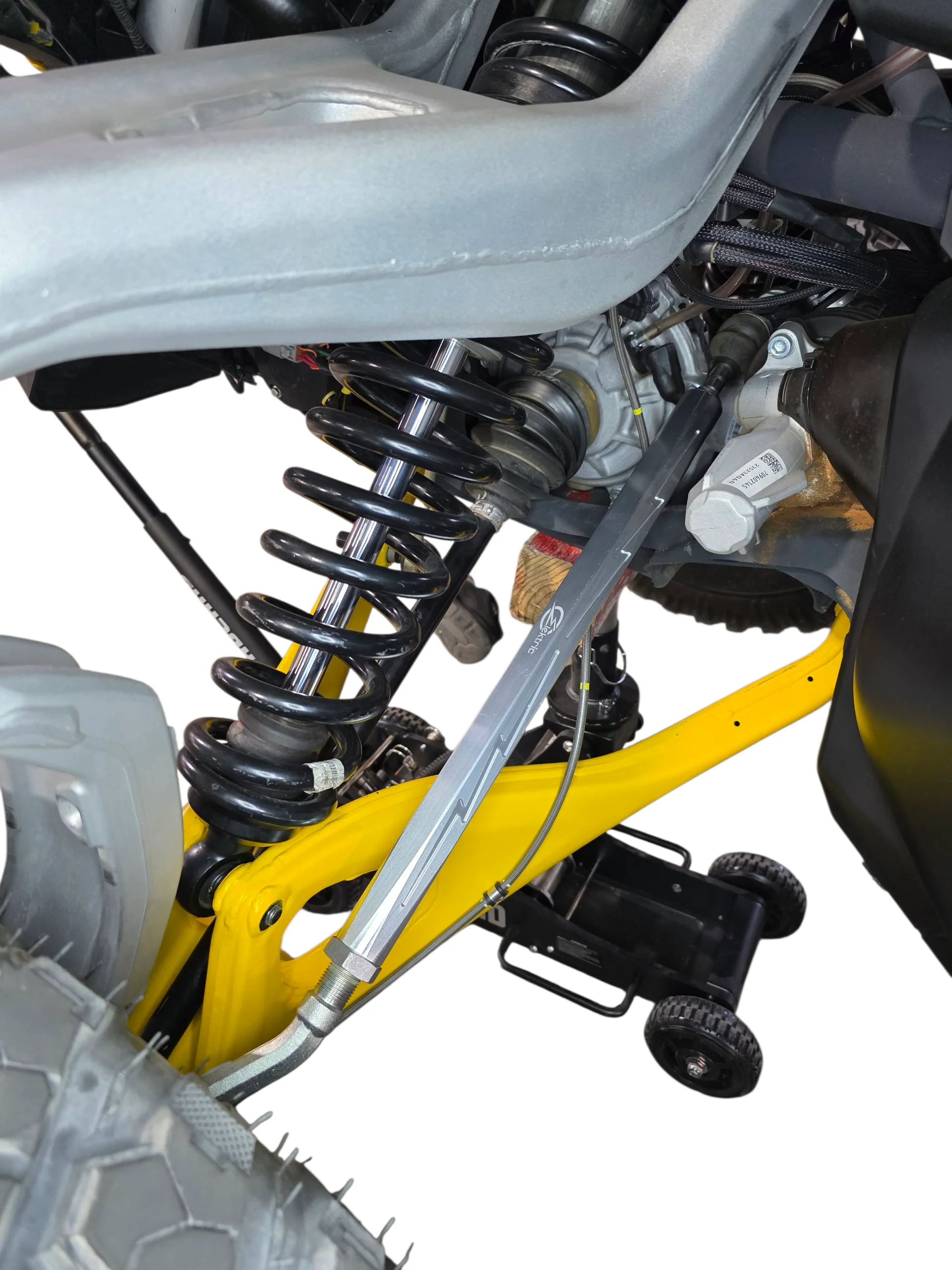 2024+ Can-Am Maverick R Billet Tie Rods - Anodized Clear - Image 9