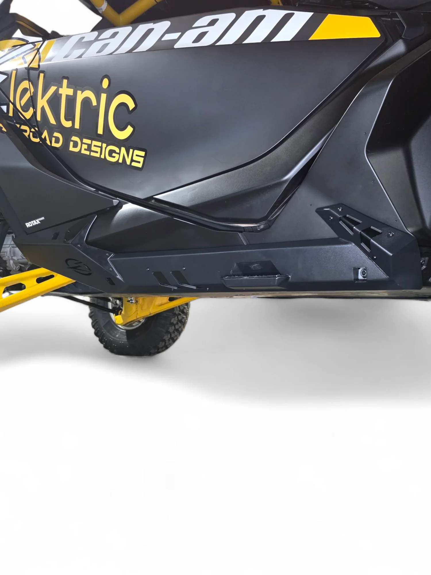 2024+ Can-Am Maverick R Volt Rocker Steps (2 Seat) - Image 4