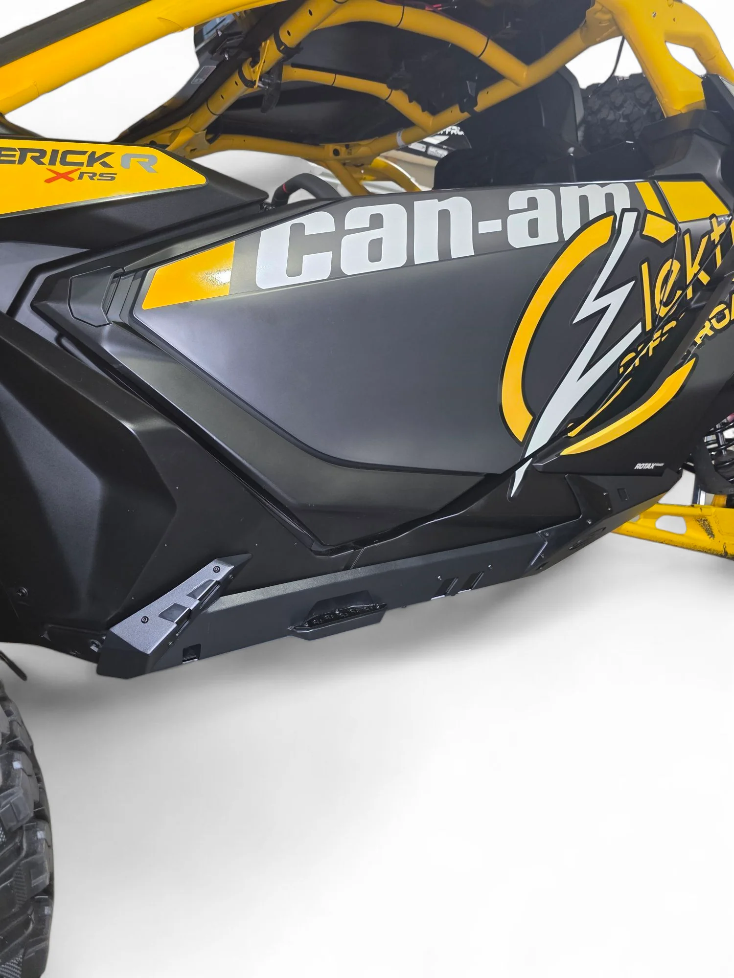2024+ Can-Am Maverick R Volt Rocker Steps (2 Seat) - Image 6