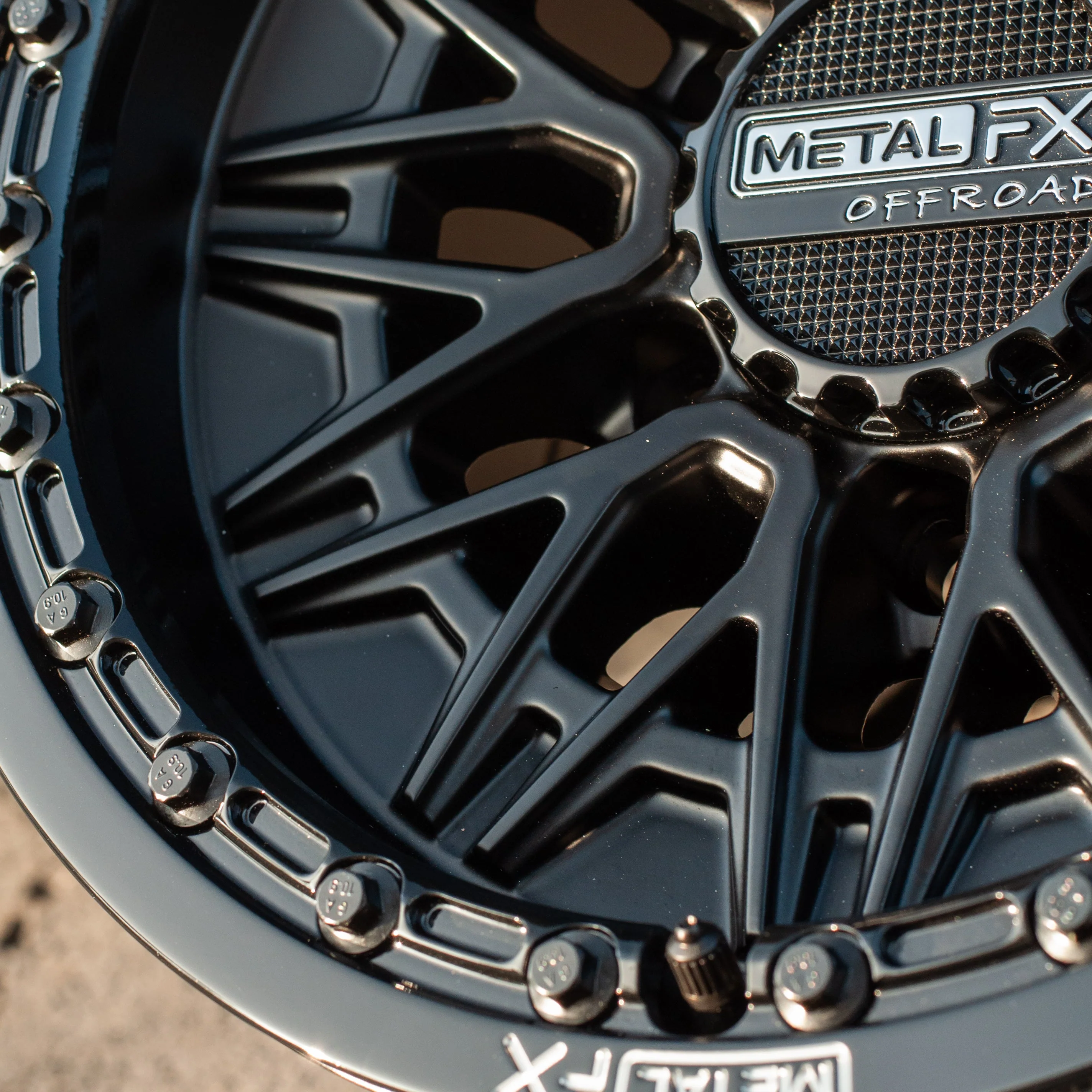 Alpha 6R Beadlock Wheel - Stylish Durability + High Load Capacity (2023) - Image 7