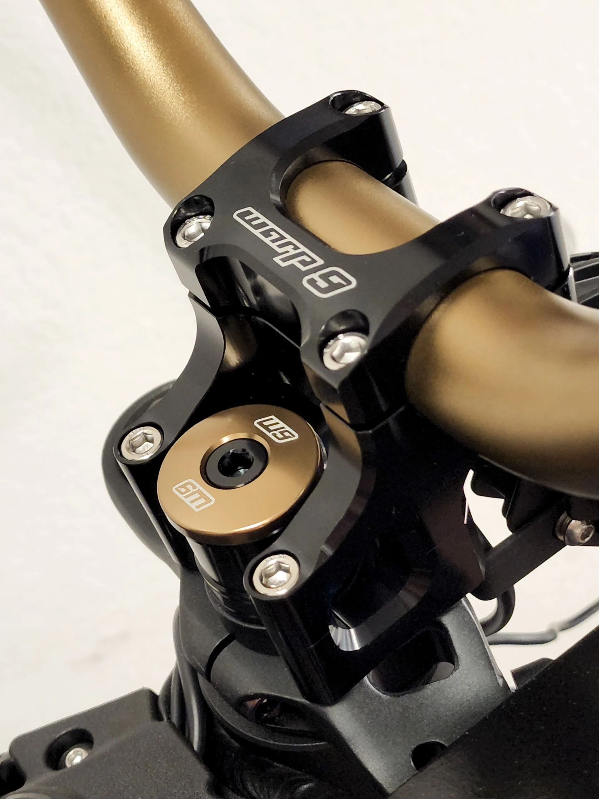 Bar Mount (Collective) - Image 3