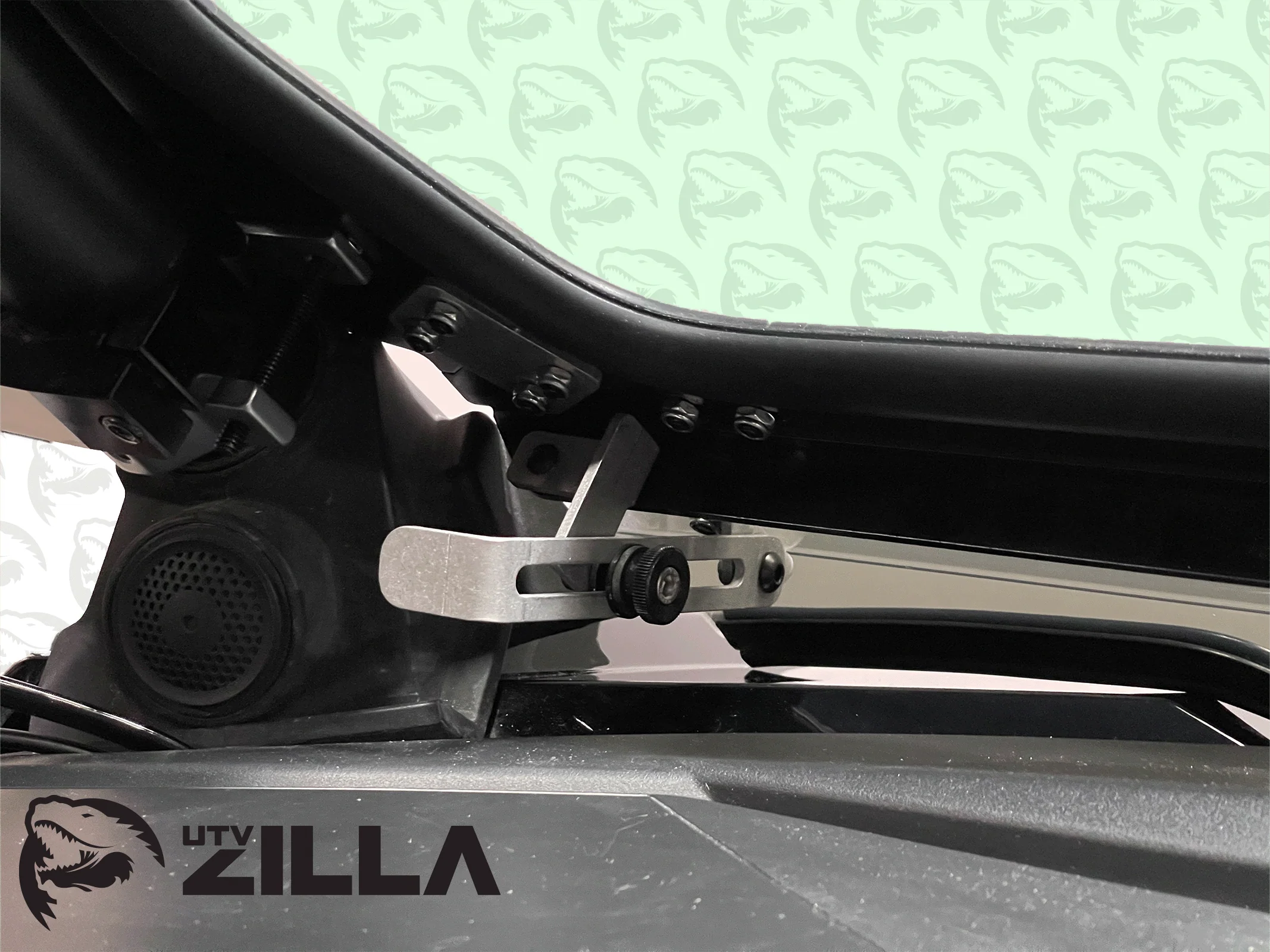 Black Vented Glass Windshield for RZR PRO/TURBO R - Safety + Durability (2020-2024) - Image 5