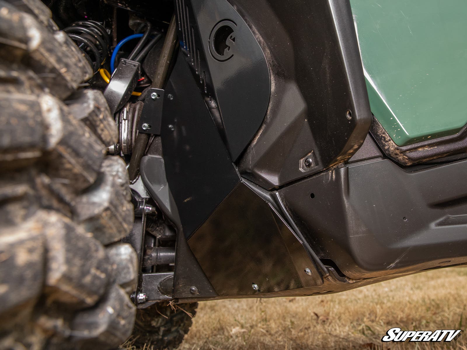 SuperATV Can-Am Commander 1000 Inner Fender Guards - Image 4