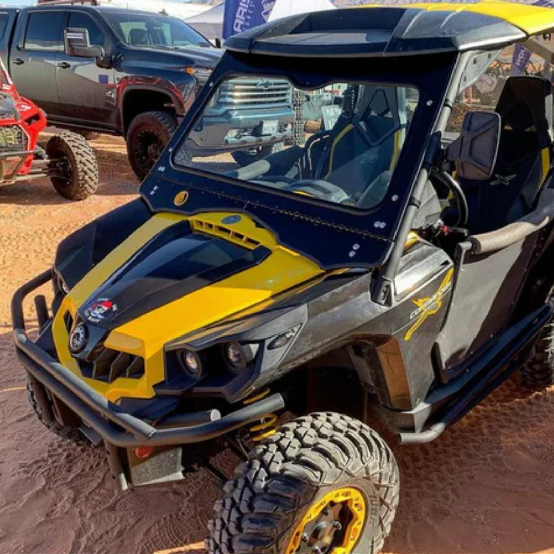 Dirt Warrior Can-Am Commander 2010-2020 Full Glass Windshield with Vents - Image 4