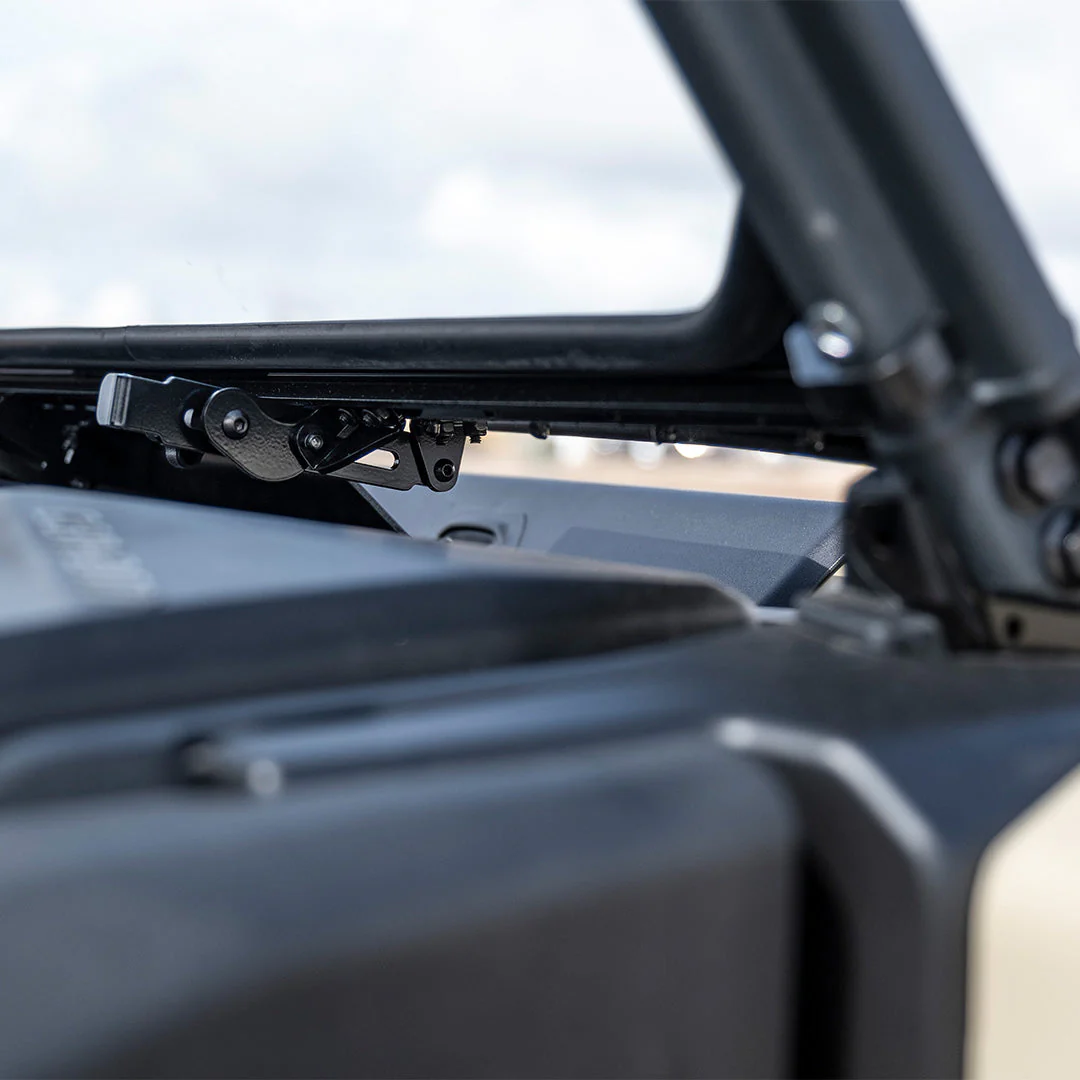Can-Am Commander Vented Front Windshield - Image 5