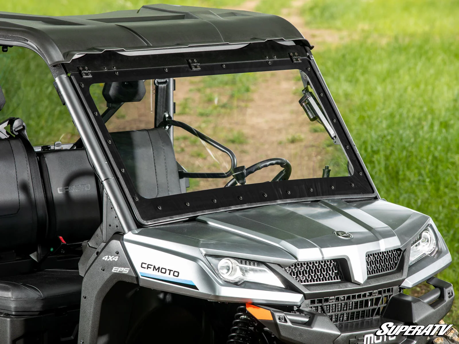 SuperATV CFMOTO UForce 1000 MaxDrive Power Flip Windshield - Image 5