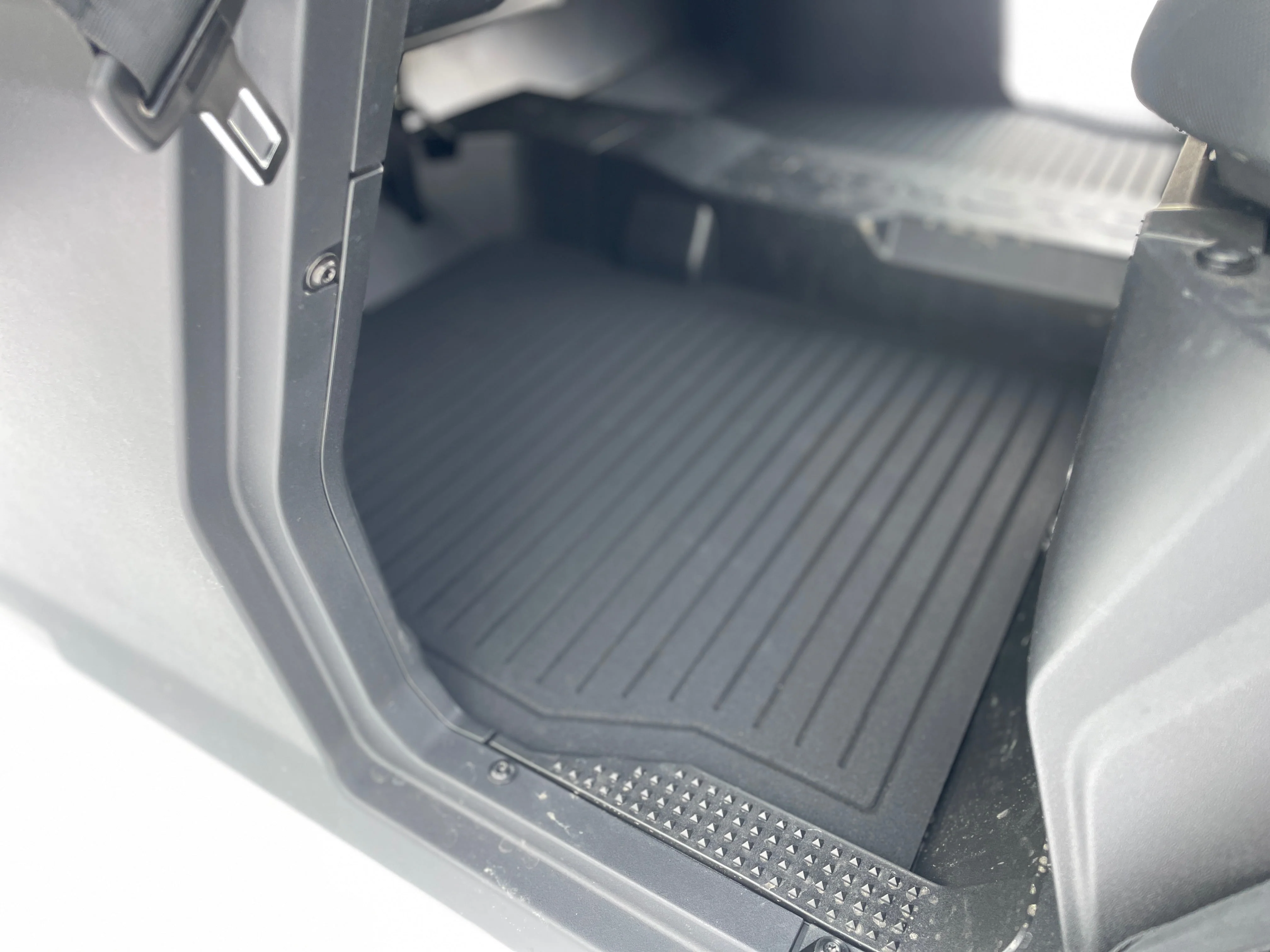 CFMOTO UFORCE 800XL Rubber Floor Mats - Custom Fit & Insulation - Image 7