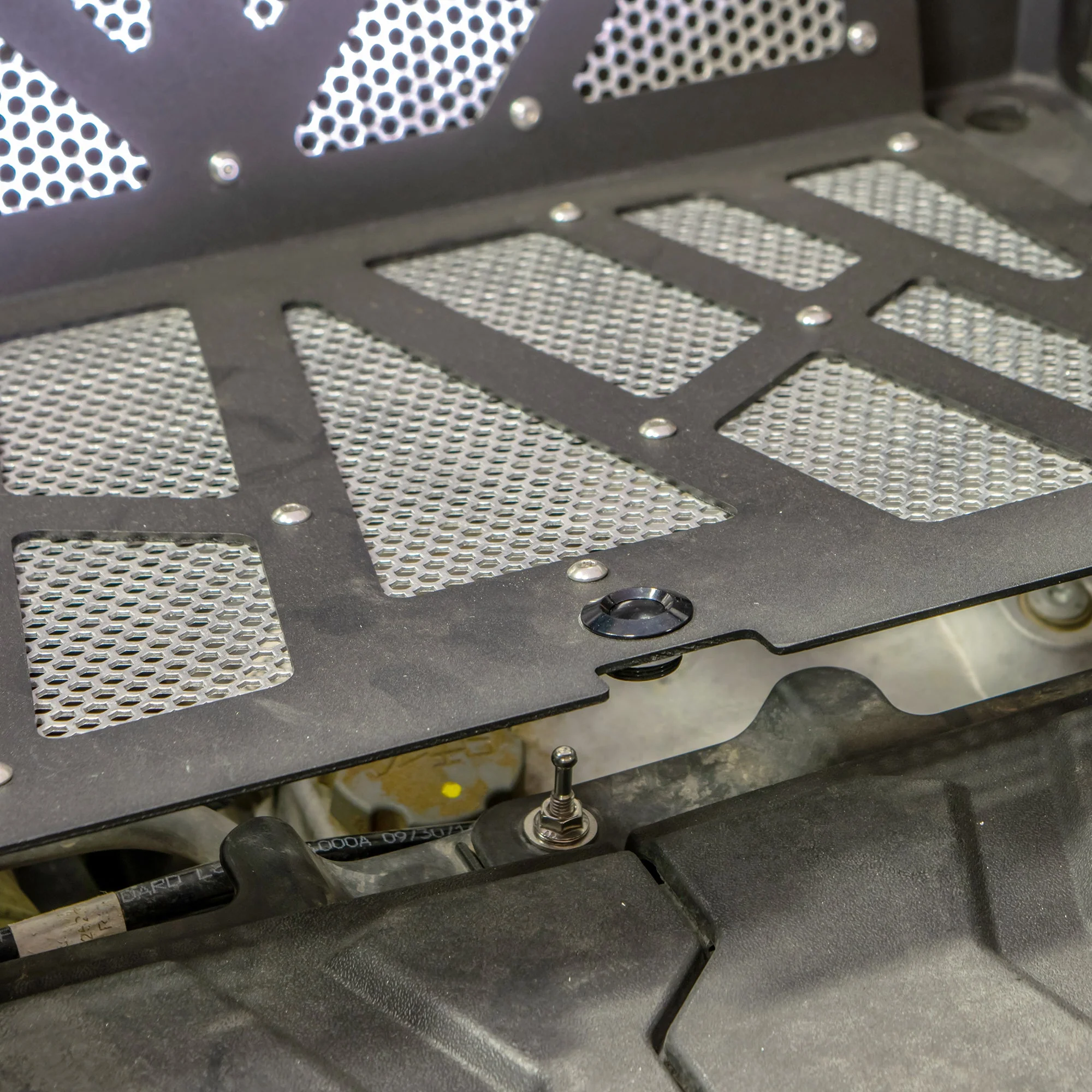 DRT RZR XP 1000 & Turbo Vented Engine Cover - Image 4