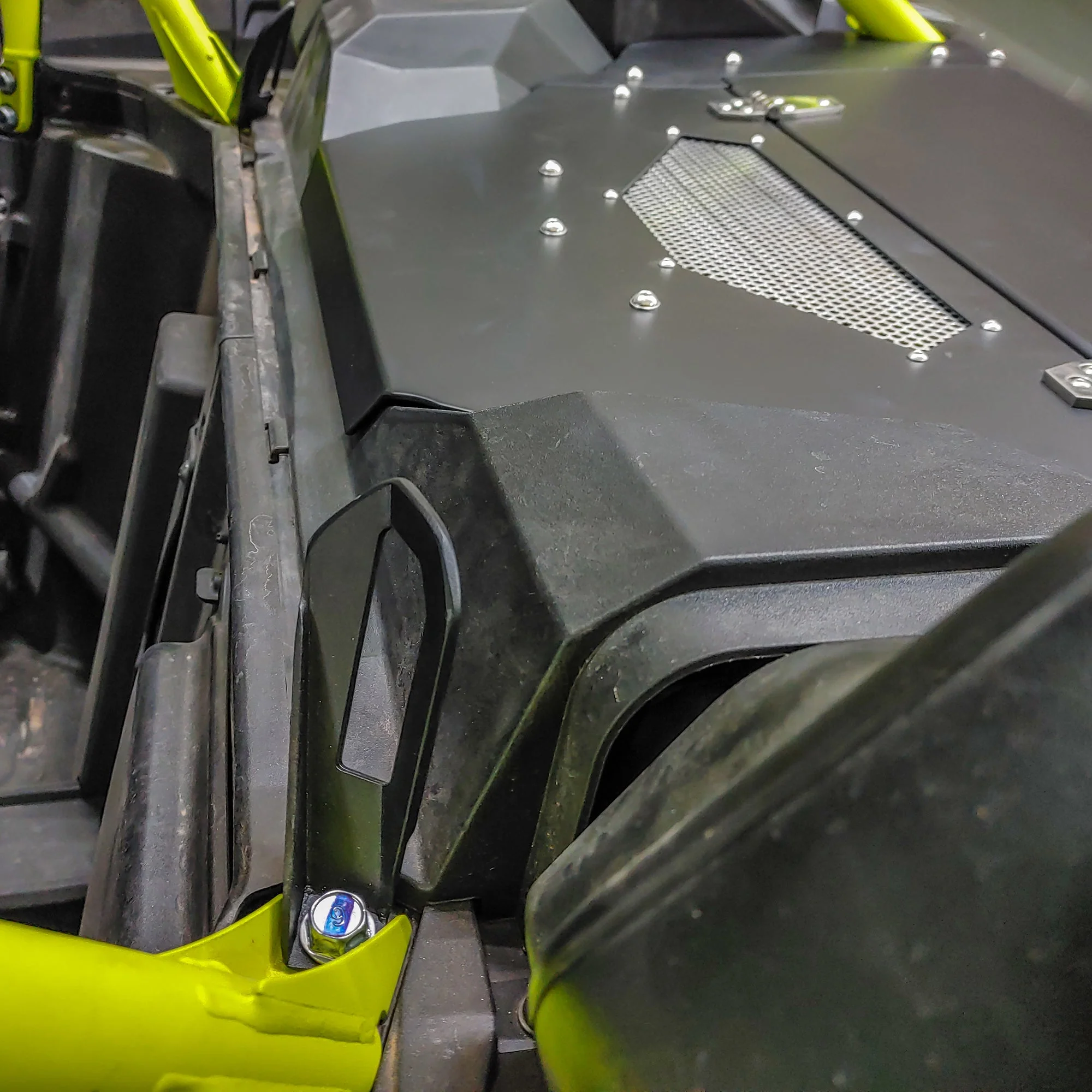 Kawasaki KRX 1000/4 HD Aluminum Storage/Trunk Enclosure - Image 6