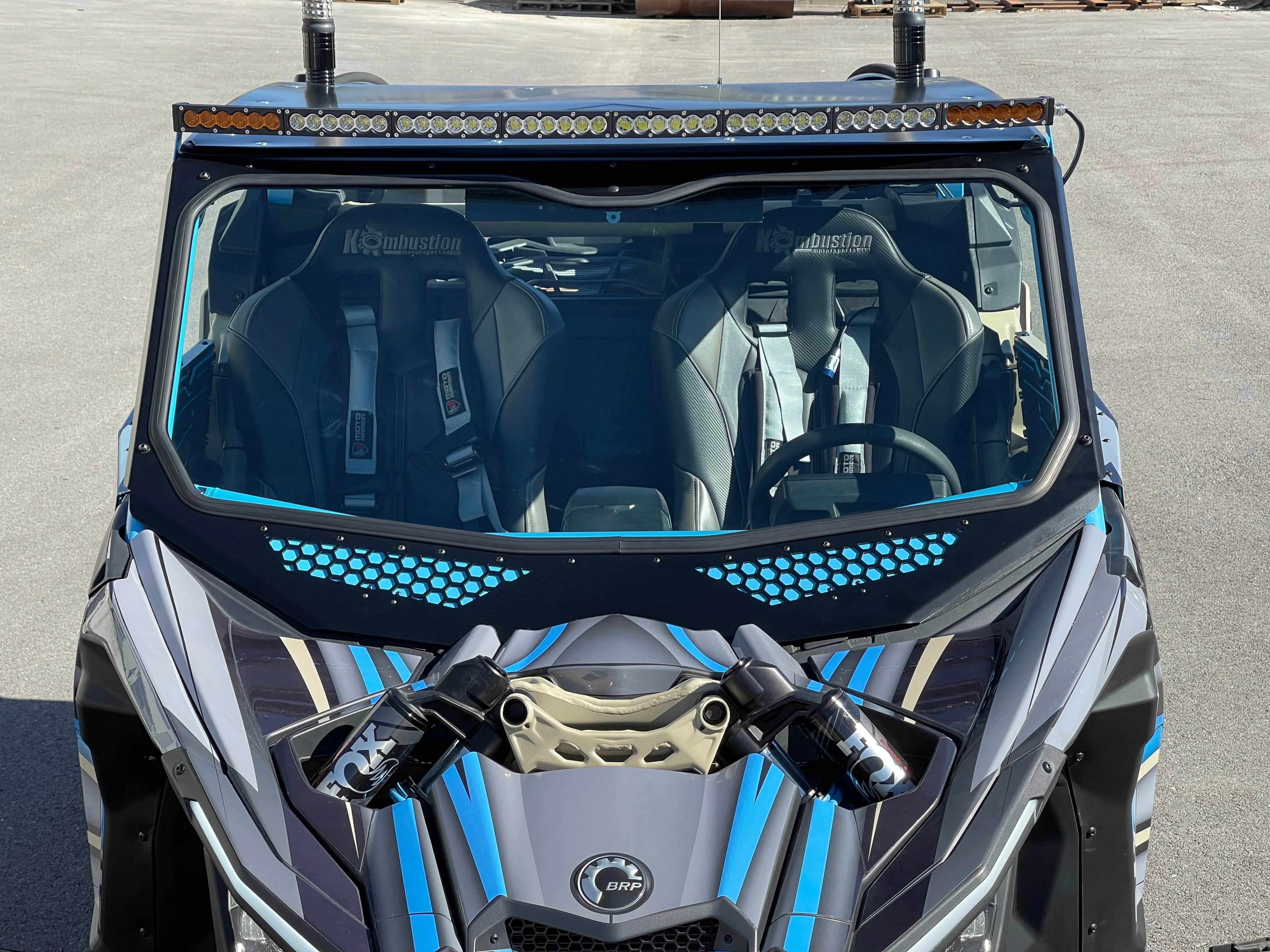 Moto Armor VOODOO X3 Full Glass Windshield - Image 2