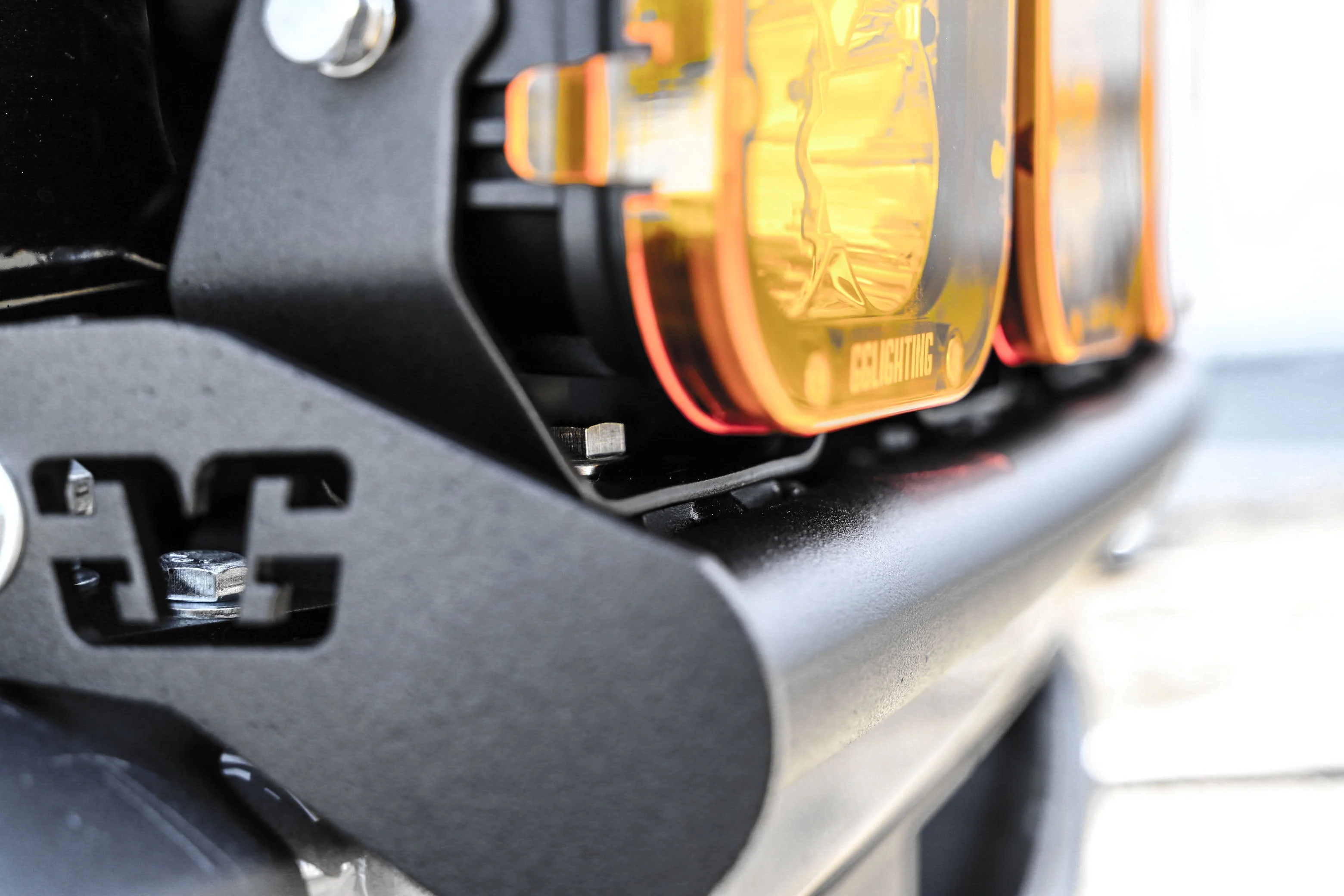 Mount Kit Only 2011+ F250 / F350 Superduty 8 Light Bracket - Image 5