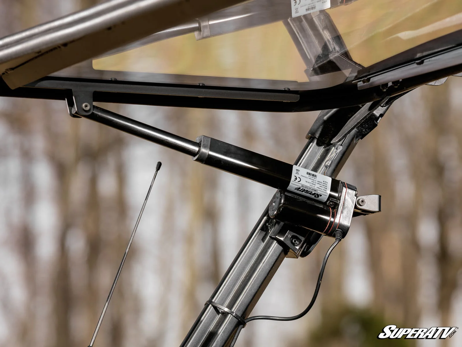 SuperATV Polaris General 1000 MaxDrive Power Flip Windshield - Image 6
