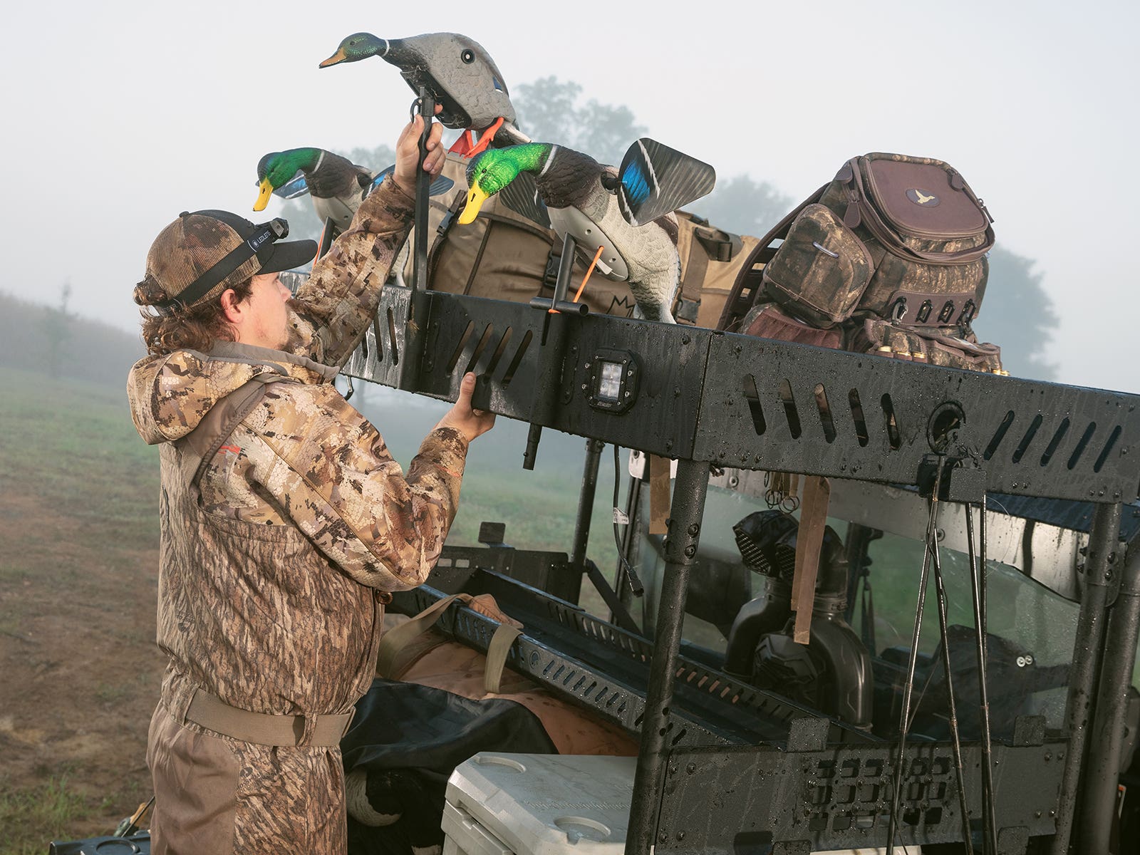 SuperATV Polaris Ranger XP 900 Outfitter Bed Rack - Image 15
