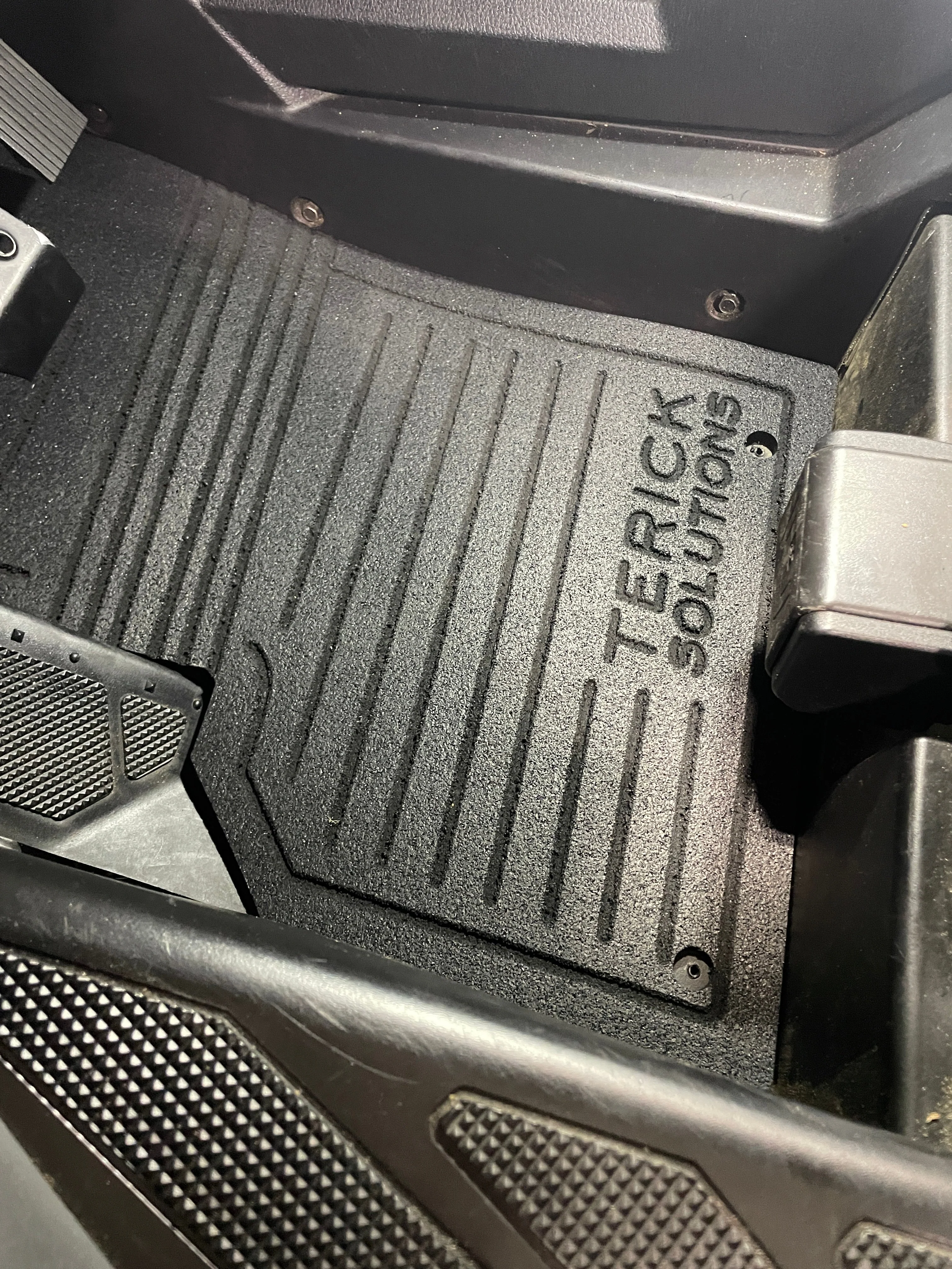 Polaris RZR PRO R Rubber Floor Mats - Insulation + Grip - Image 8