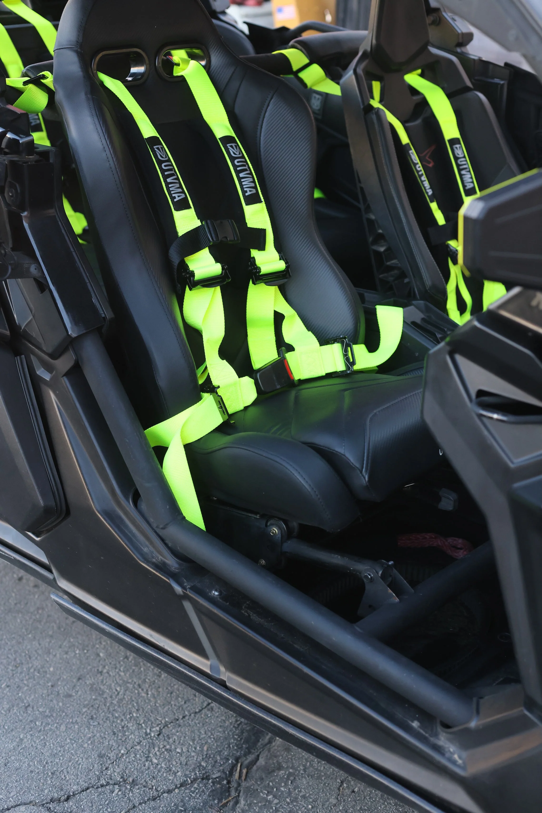 Rebel Series Front Suspension Bucket Seats for Maverick X3 (2017+) - Image 2