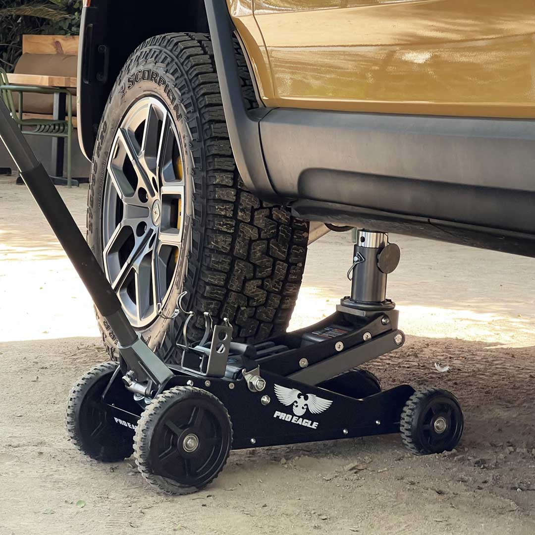 Rivian Jack Adaptor - Image 8