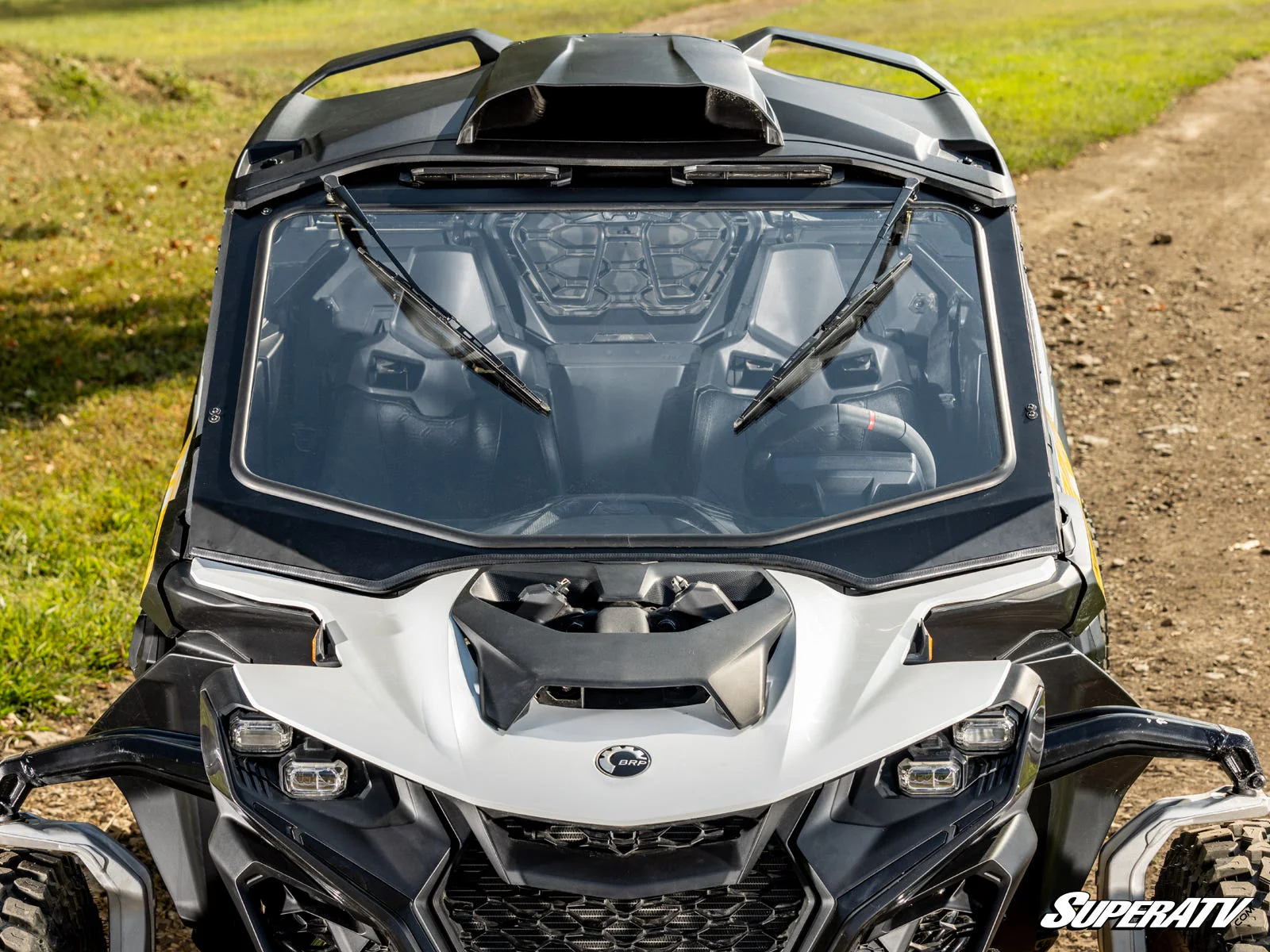Can-Am Maverick R Glass Windshield - Image 5