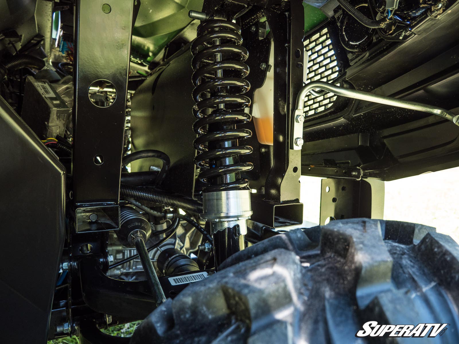 John Deere Gator XUV835 2" Lift Kit - Image 3
