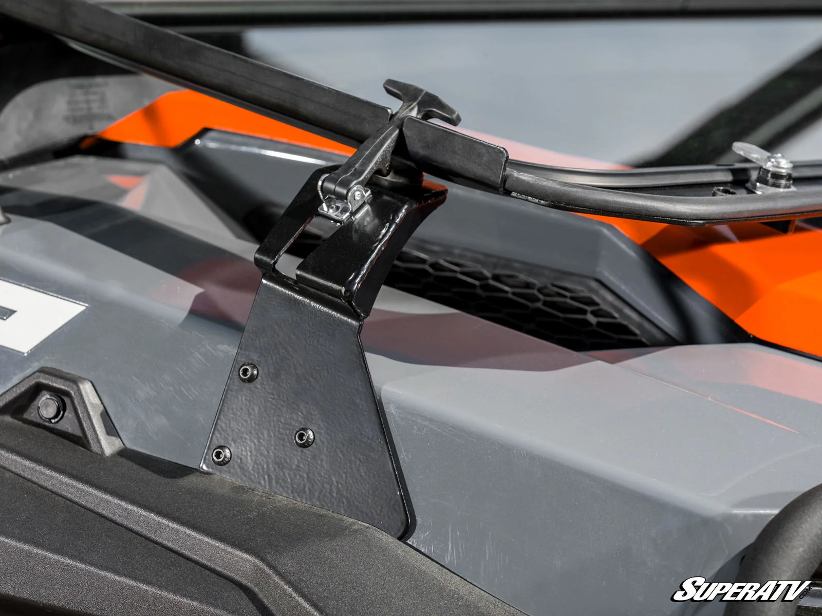 Polaris General 1000 Flip-Down Glass Windshield-copy - Image 4