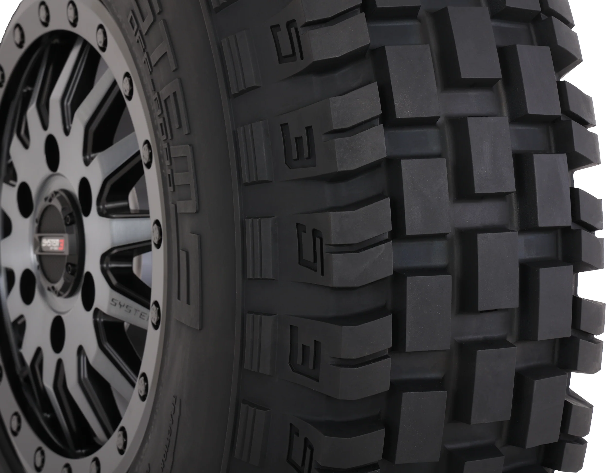 SYSTEM 3 Tire RX600 32x10R-15 | High Performance & Quiet Ride - Image 4