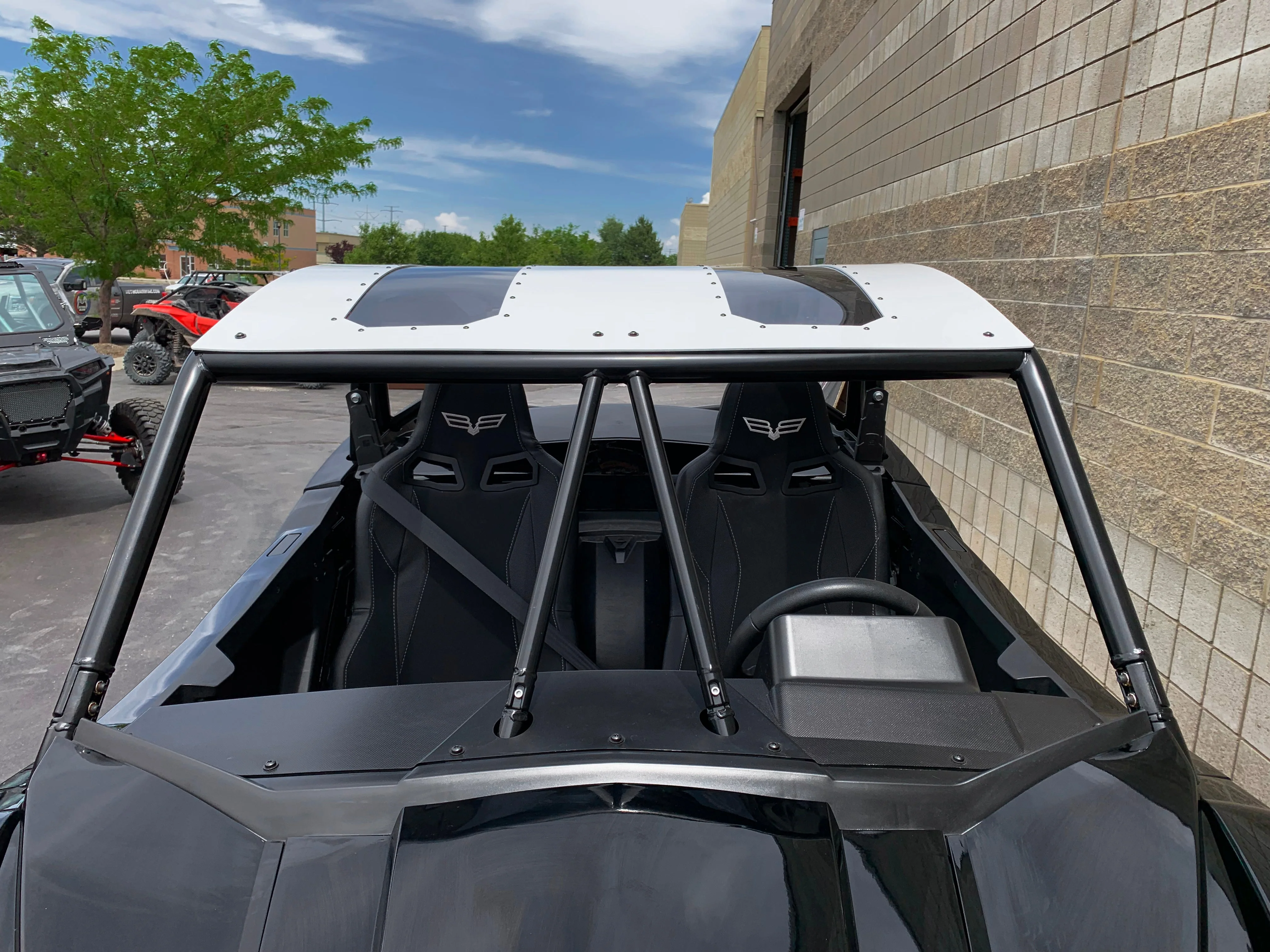 Wild Cat Aluminum Roof with Sunroof - Full Coverage + UV Protection (2024) - Image 11